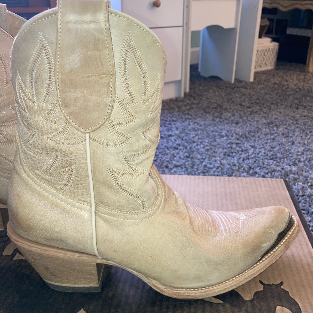 Women’s Boots (Idyllwind)